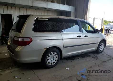 2006 Honda Odyssey Lx from USA, damaged, VIN 5FNRL38296B047236